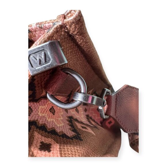 Wrangler Brown Crossbody Bag Boho Western Tote Adjustable Strap BNWT - Picture 9 of 11